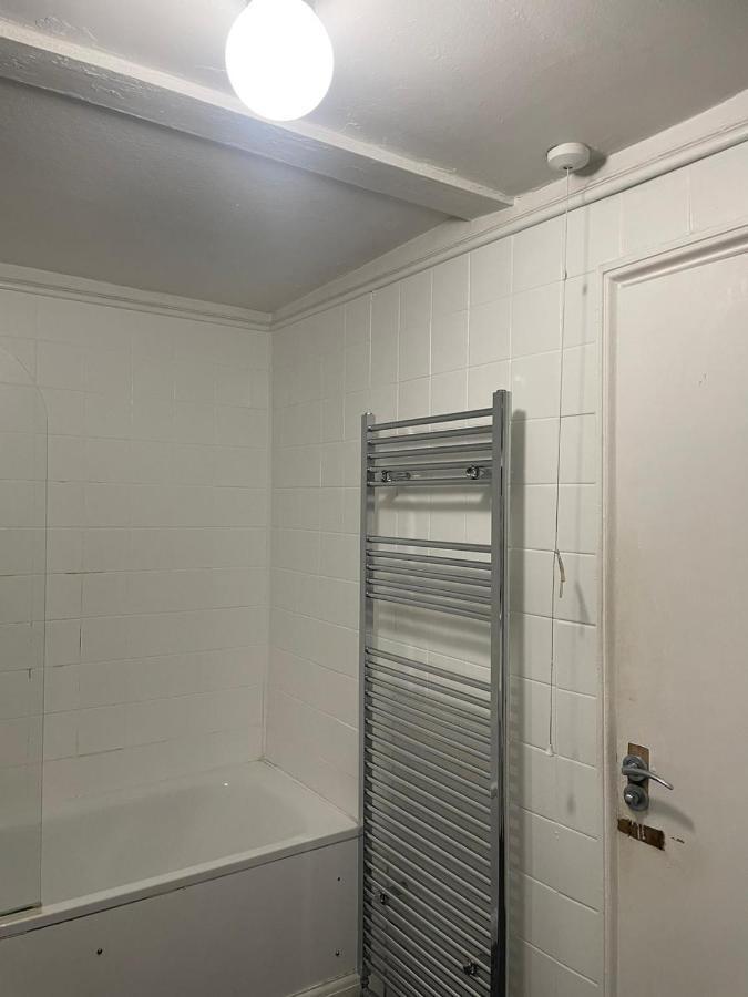 Balham, South London Spacious Guest House 1, 6 Rooms Available Eksteriør bilde