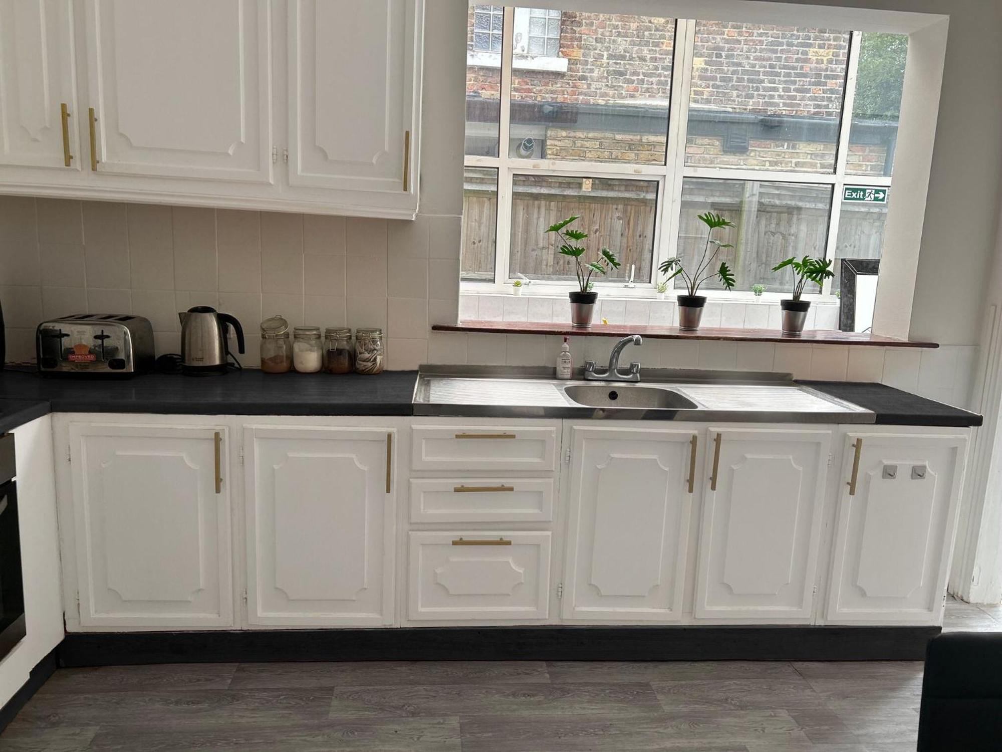 Balham, South London Spacious Guest House 1, 6 Rooms Available Eksteriør bilde